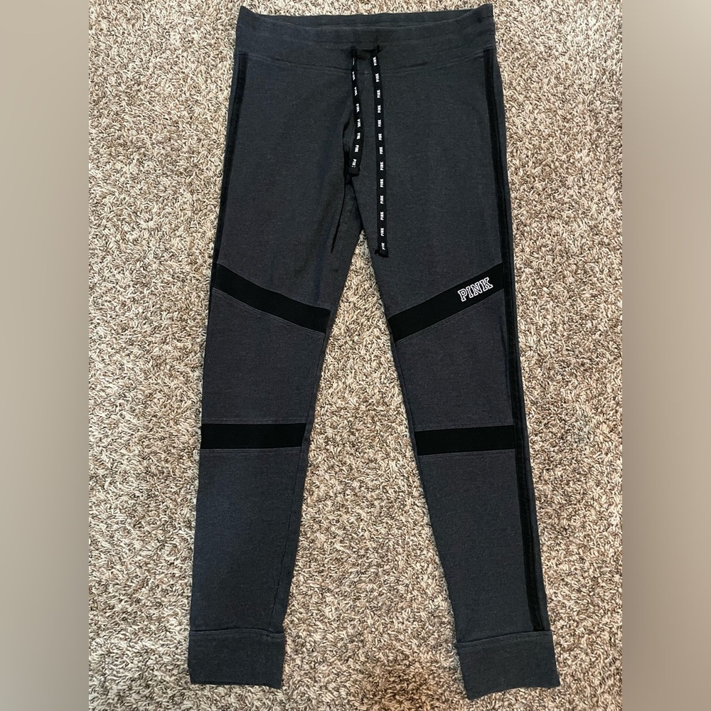 VS Pink joggers